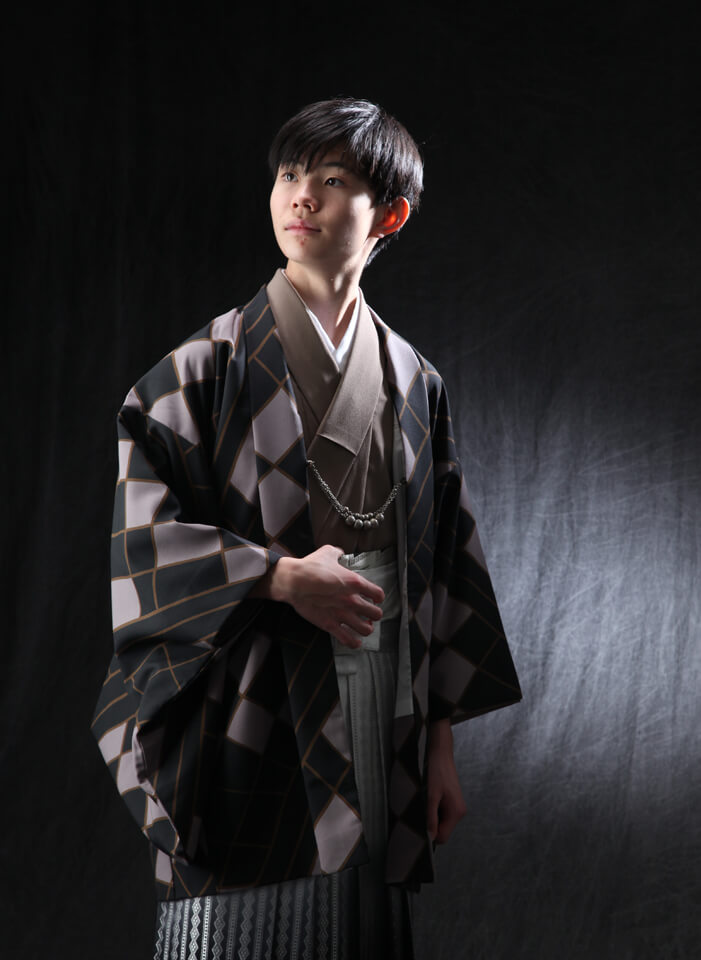 小学生袴男子